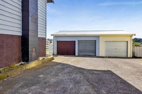 Photo of property in 6 Devon Street, Patea, 4520