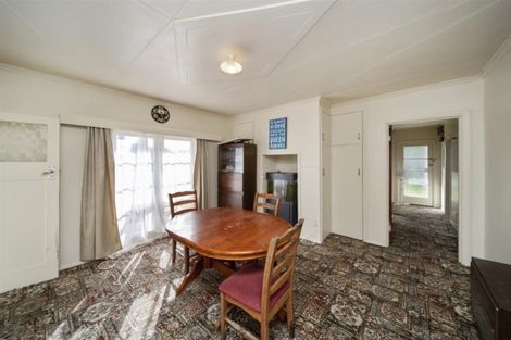 Photo of property in 371 Waihi Road, Normanby, Hawera, 4614