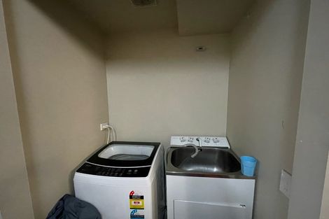 Photo of property in 4 Opito Way, East Tamaki, Auckland, 2013