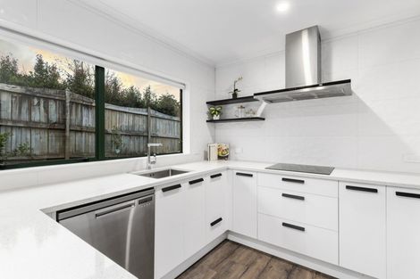 Photo of property in 62 Stableford Drive, Pyes Pa, Tauranga, 3112