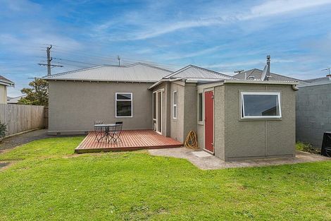 Photo of property in 5 Hargest Crescent, Saint Kilda, Dunedin, 9012