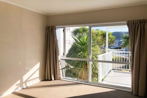Photo of property in 95 Farmer Crescent, Taita, Lower Hutt, 5011