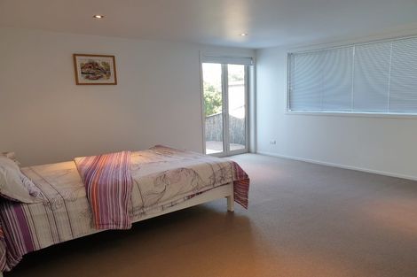Photo of property in 72 Churchill Road, Murrays Bay, Auckland, 0630
