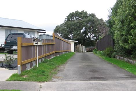 Photo of property in 16 Cumberland Place, Kelvin Grove, Palmerston North, 4414