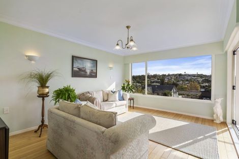Photo of property in 3 Sea View Terrace, Cockle Bay, Auckland, 2014