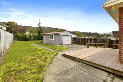 Photo of property in 16 Cleland Crescent, Naenae, Lower Hutt, 5011