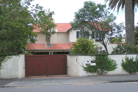 Photo of property in 256 Lake Road, Hauraki, Auckland, 0622