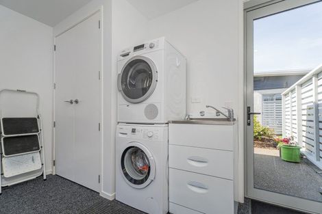 Photo of property in 16 Vanita Drive, Whitianga, 3510