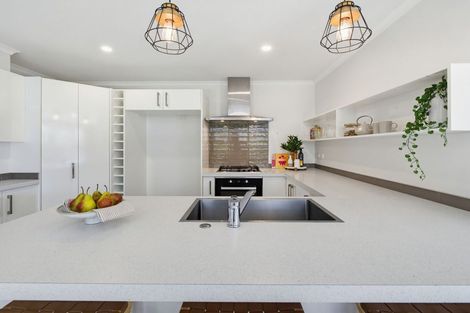 Photo of property in 22 Florence Avenue, Palmerston North, 4414
