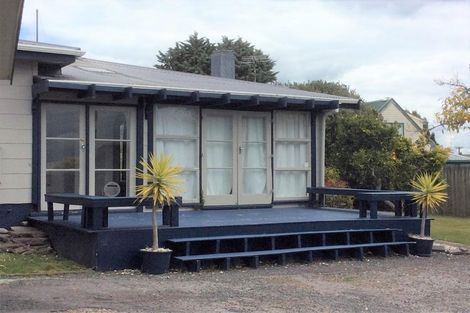 Photo of property in 5 Coulter Road, Owhata, Rotorua, 3010