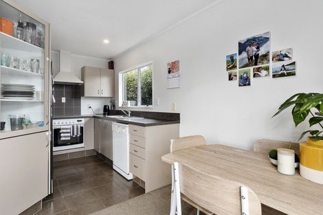 Photo of property in 15b Queen Road, Bellevue, Tauranga, 3110