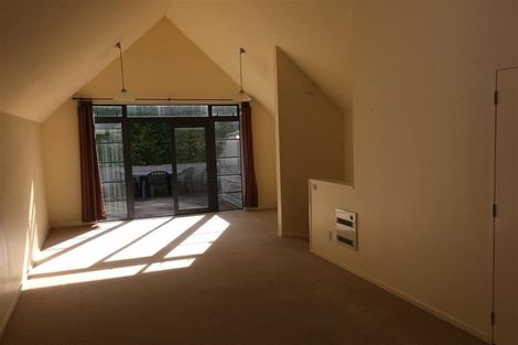Photo of property in Pirie Street Townhouses, 22/35 Pirie Street, Mount Victoria, Wellington, 6011