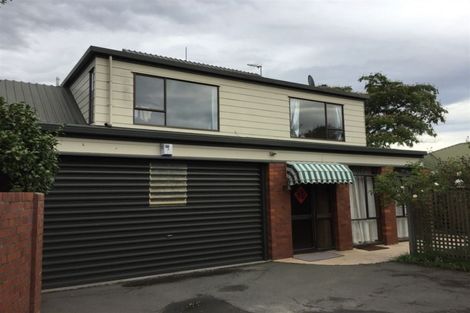 Photo of property in 1/5 Kingham Place, Avonhead, Christchurch, 8042