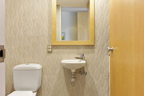 Photo of property in The Point Apartments, 502/121 Customs Street West, Auckland Central, Auckland, 1010