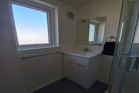 Photo of property in 477d Riverside Drive, Fairfield, Lower Hutt, 5011