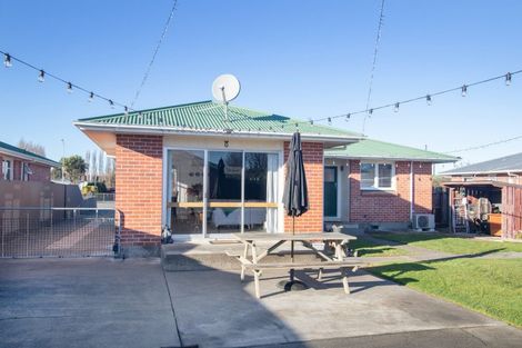 Photo of property in 76 Grove Street, Tinwald, Ashburton, 7700