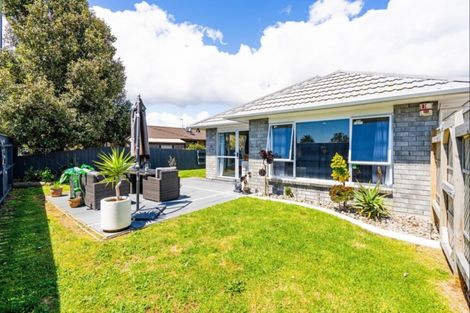 Photo of property in 50 Arawhata Road, Paraparaumu, 5032