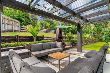 Photo of property in 16 Whaka Street, Maungaturoto, 0520