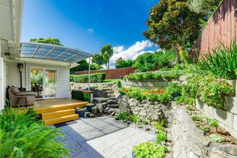 Photo of property in 10 Horomona Road, Paekakariki, 5034