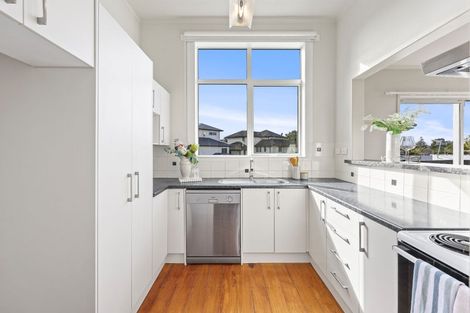 Photo of property in 48 Nelson Street, Howick, Auckland, 2014