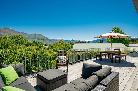 Photo of property in 102 Hunter Crescent, Wanaka, 9305