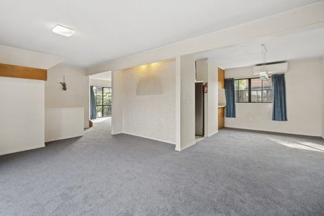 Photo of property in 42 Satara Crescent, Khandallah, Wellington, 6035