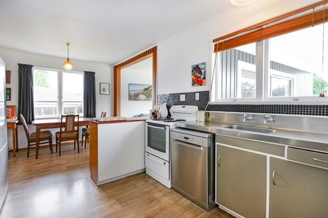 Photo of property in 13 James Cook Street, Havelock North, 4130