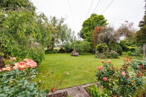 Photo of property in 329 Makirikiri Road, Crofton, Marton, 4787