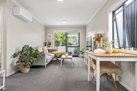 Photo of property in 207/17 Vialou Street, Hamilton Central, Hamilton, 3204