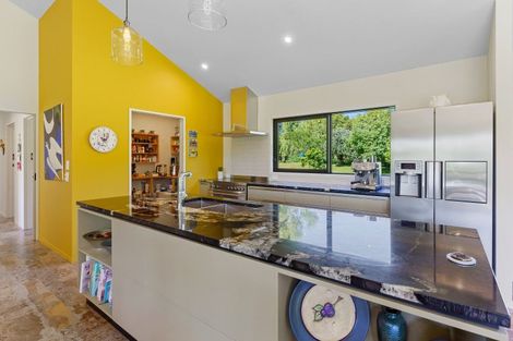 Photo of property in 107 Taylors Road, Otaki, 5583