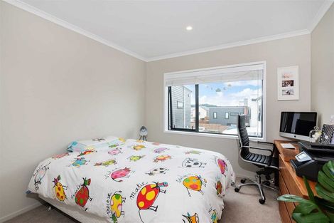 Photo of property in 21 Mapou Road, Hobsonville, Auckland, 0616