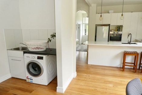 Photo of property in 59 Kaikorai Valley Road, Kaikorai, Dunedin, 9010