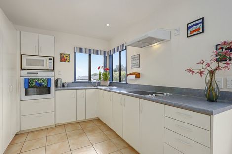 Photo of property in 6 Seaside Avenue, Waterview, Auckland, 1026