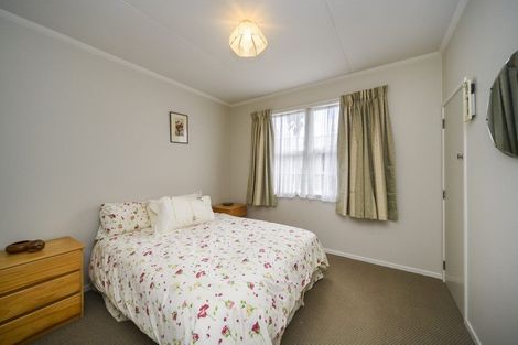 Photo of property in 65 Sutherland Crescent, Westbrook, Palmerston North, 4412