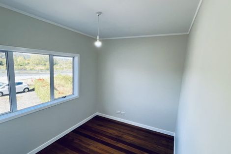 Photo of property in 619 State Highway 16, Kumeu, 0891