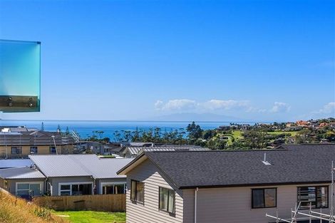 Photo of property in 36 Caldera Drive, Long Bay, Auckland, 0630