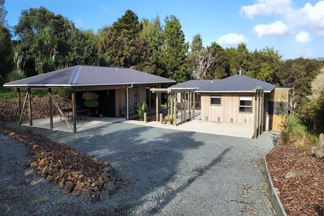 Photo of property in 143 Mclean Road, Waipu, 0582