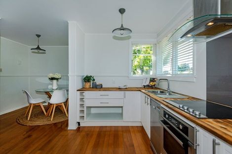 Photo of property in 152 Aorangi Road, Bryndwr, Christchurch, 8053