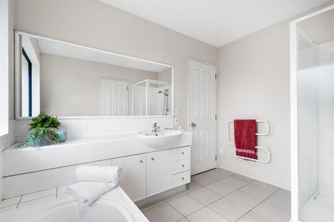 Photo of property in 531a Harewood Road, Harewood, Christchurch, 8051