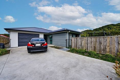 Photo of property in 99 Meremere Street, Wainuiomata, Lower Hutt, 5014