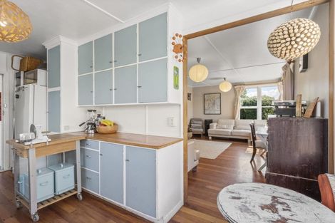 Photo of property in 21 Tasman Street, Havelock North, 4130