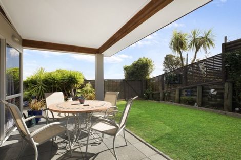 Photo of property in 6 Goldfinch Place, Welcome Bay, Tauranga, 3112