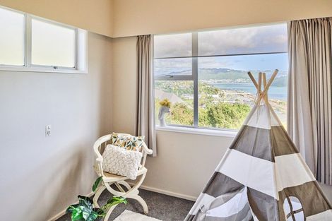 Photo of property in 58 Kiriwai Road, Paremata, Porirua, 5024