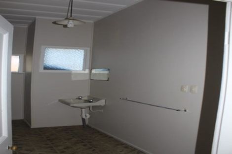 Photo of property in 7 Coles Crescent, Papakura, 2110