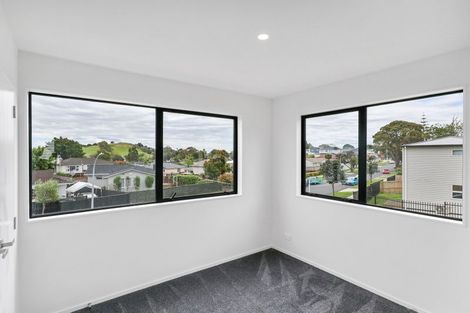 Photo of property in 1b Malvina Place, Bucklands Beach, Auckland, 2014