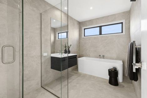 Photo of property in 14a Marjon Drive, Wanaka, 9305