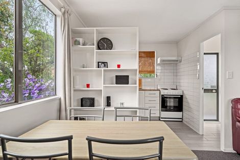 Photo of property in 43b Lyn Grove, Papamoa Beach, Papamoa, 3118