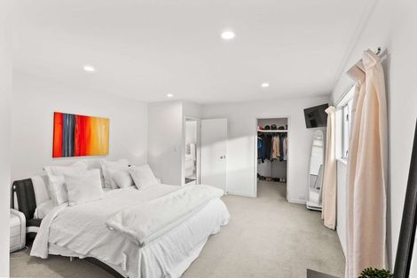 Photo of property in 114 Mccormacks Bay Road, Mount Pleasant, Christchurch, 8081