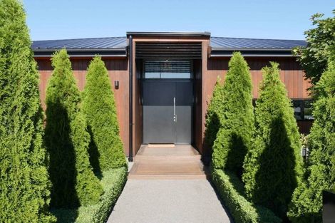 Photo of property in 1 Rostrevor Place, Mairehau, Christchurch, 8052