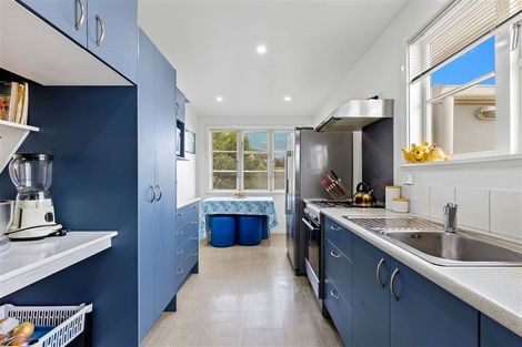 Photo of property in 34 Flay Crescent, Burnside, Christchurch, 8053